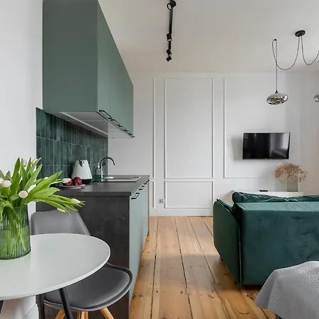 Apartment Homewell Center
