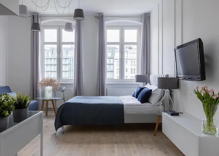 Homewell Center Apartment *