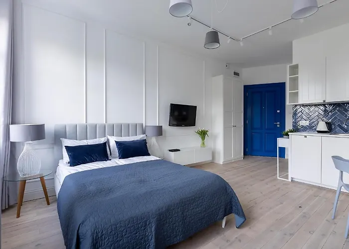 Homewell Center Apartment *